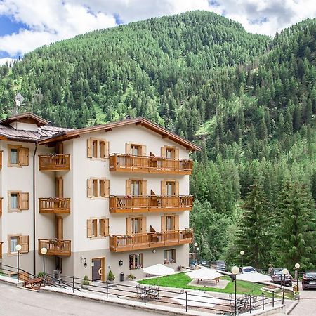 Residence Hotel Santa Maria Piscina E Wellness 페이오 폰티 외부 사진