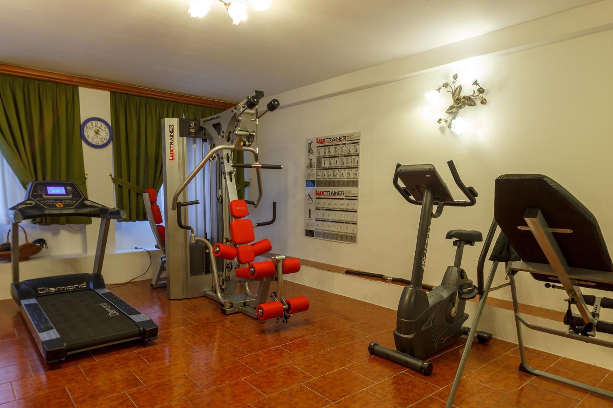 Residence Hotel Santa Maria Piscina E Wellness 페이오 폰티 외부 사진